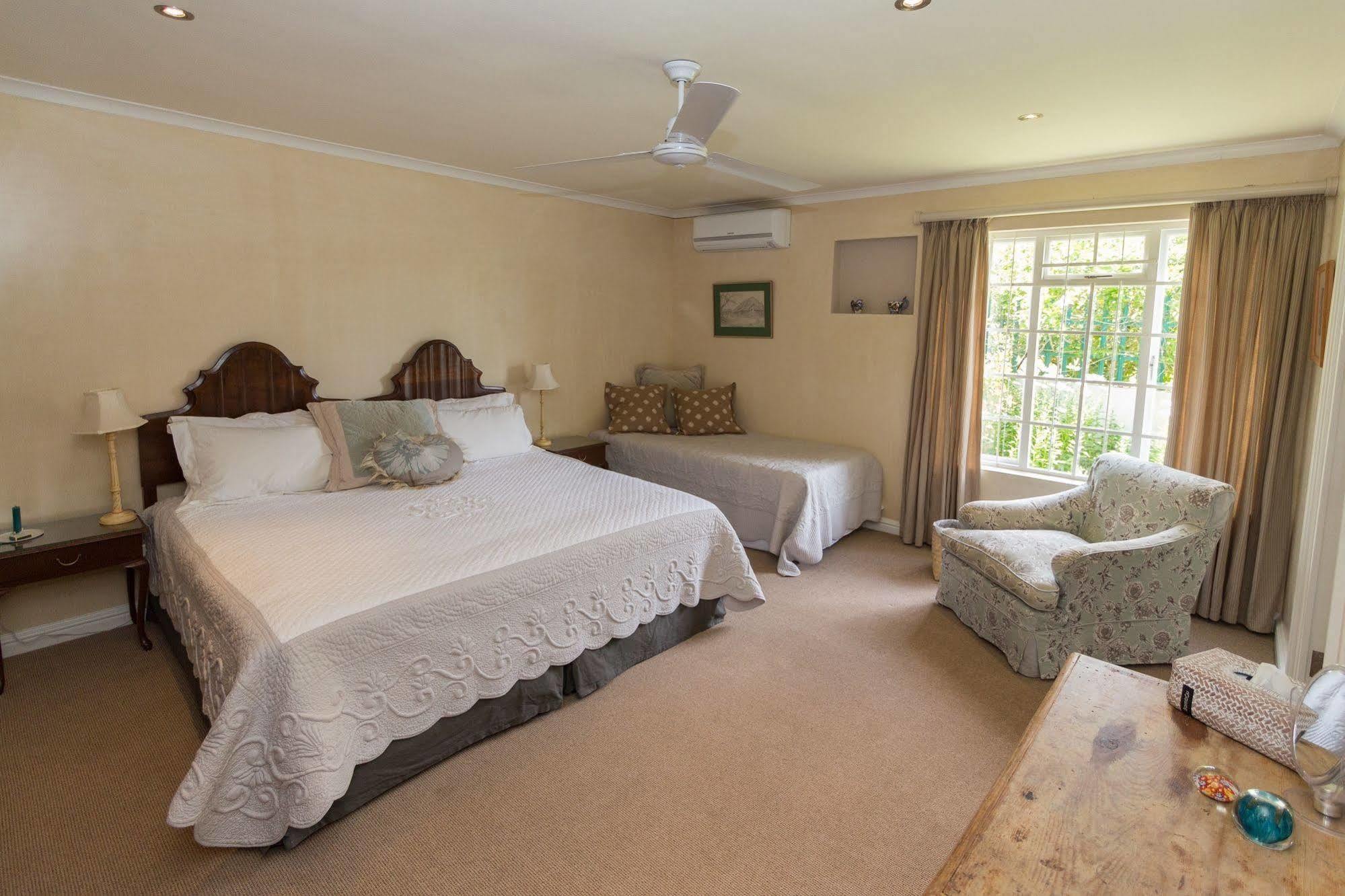 Hotel Cornerway House Plettenberg Bay Exterior foto